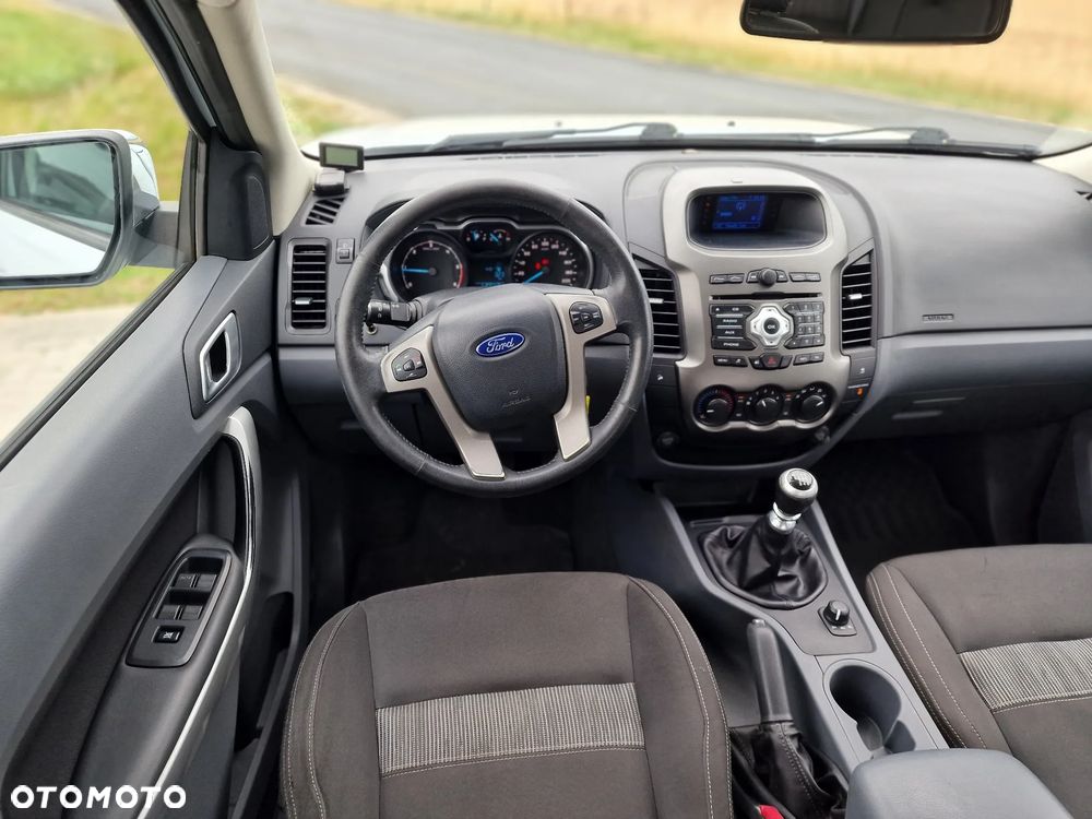 Ford Ranger 2.2 TDCi 4x4 DC XLT - 22