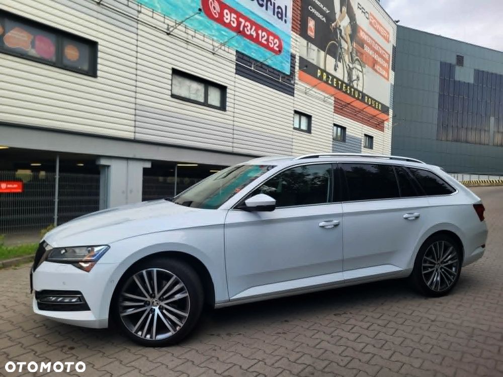 Skoda Superb 1.5 TSI DSG Sportline - 12