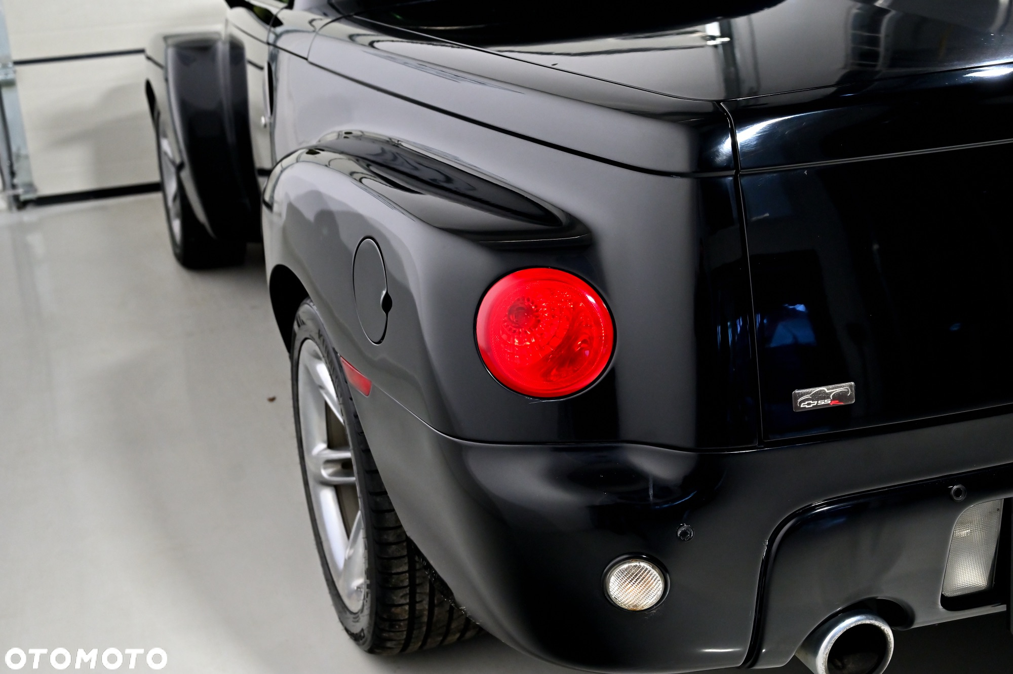 Chevrolet SSR - 8