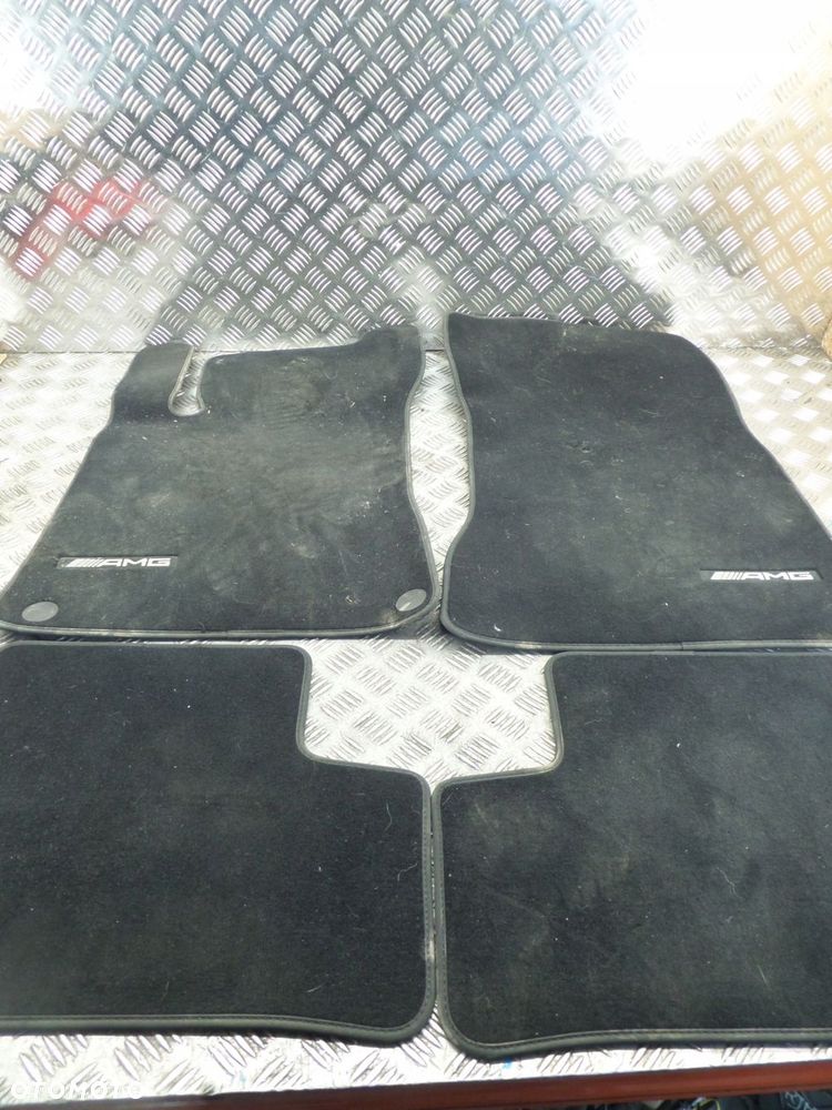 dywaniki welurowe mercedes benz a-klasa w177 a177680602 amg - 1