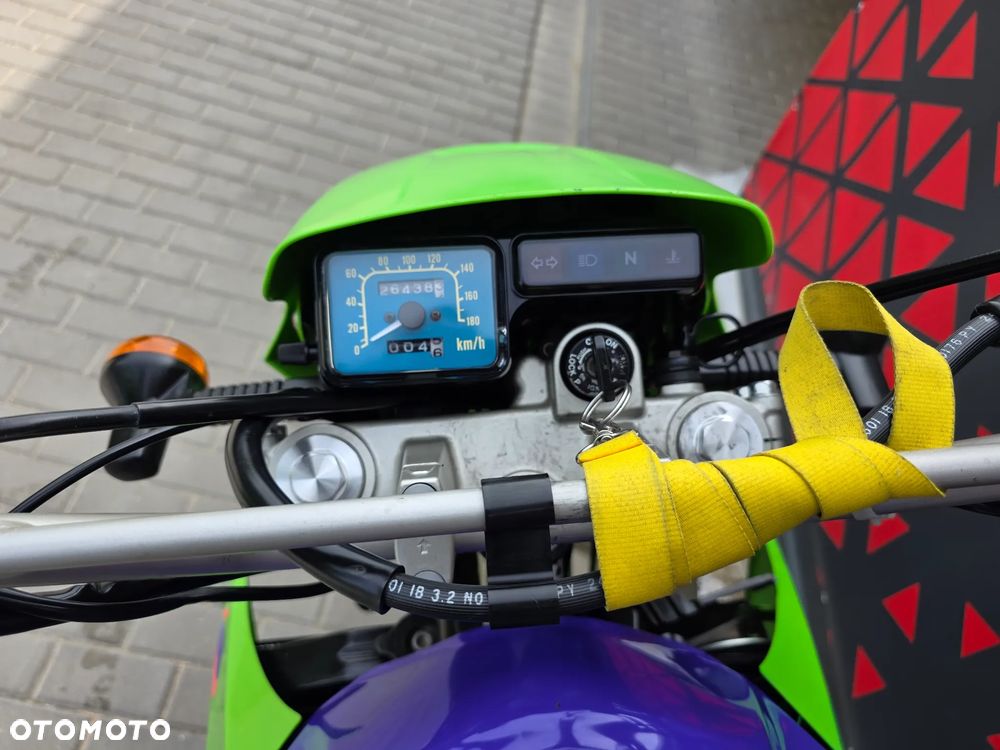 Kawasaki KLR - 17
