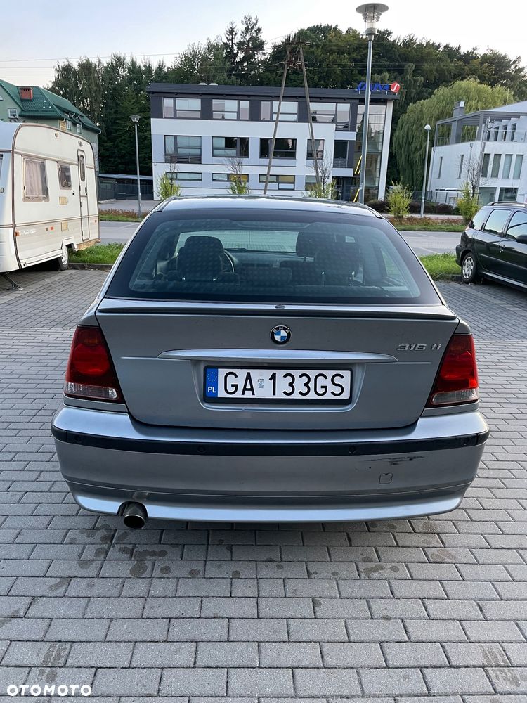 BMW Seria 3 316ti - 9