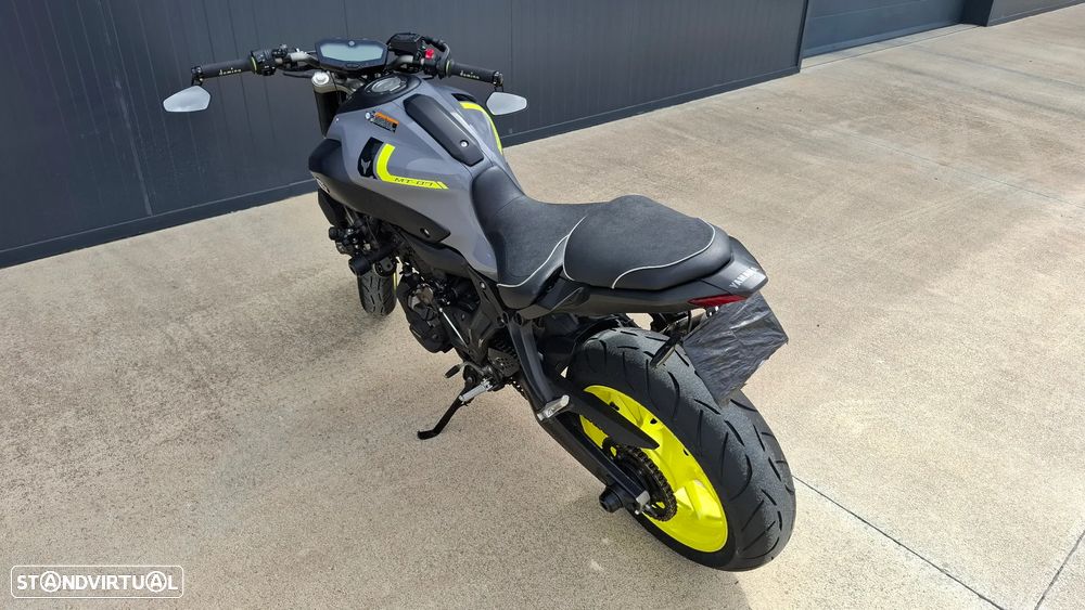 Yamaha MT-07 Nardo Grey 35 kw - 15