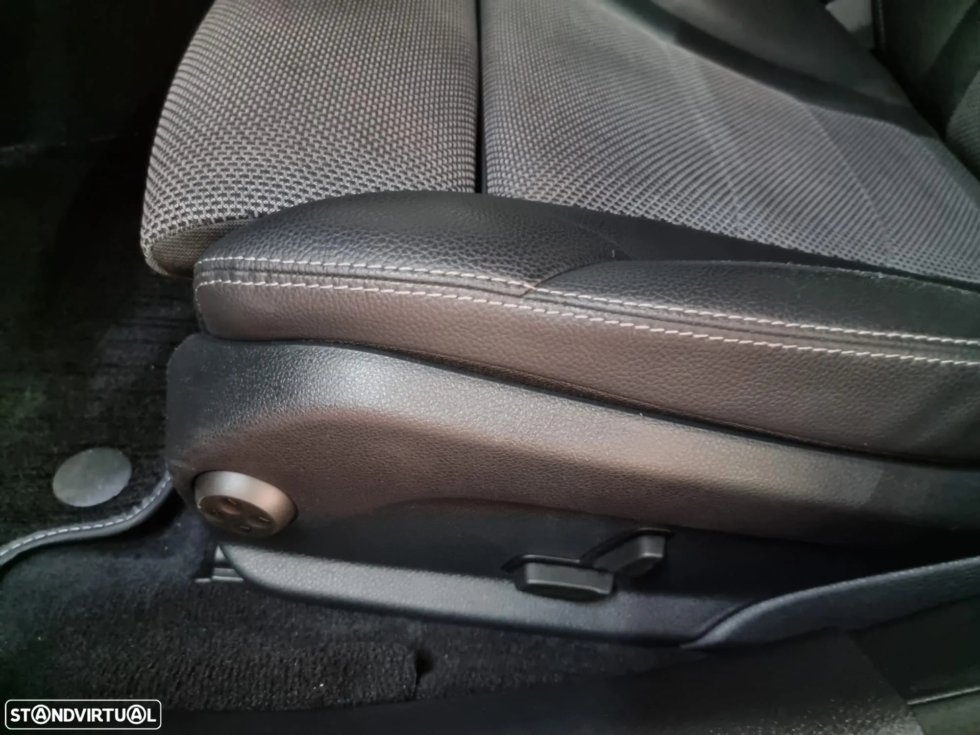Mercedes-Benz C 300 de AMG Line - 13