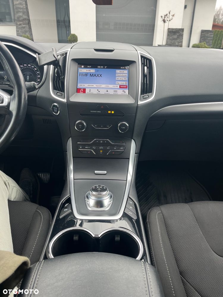 Ford S-Max 2.0 EcoBlue Titanium - 17