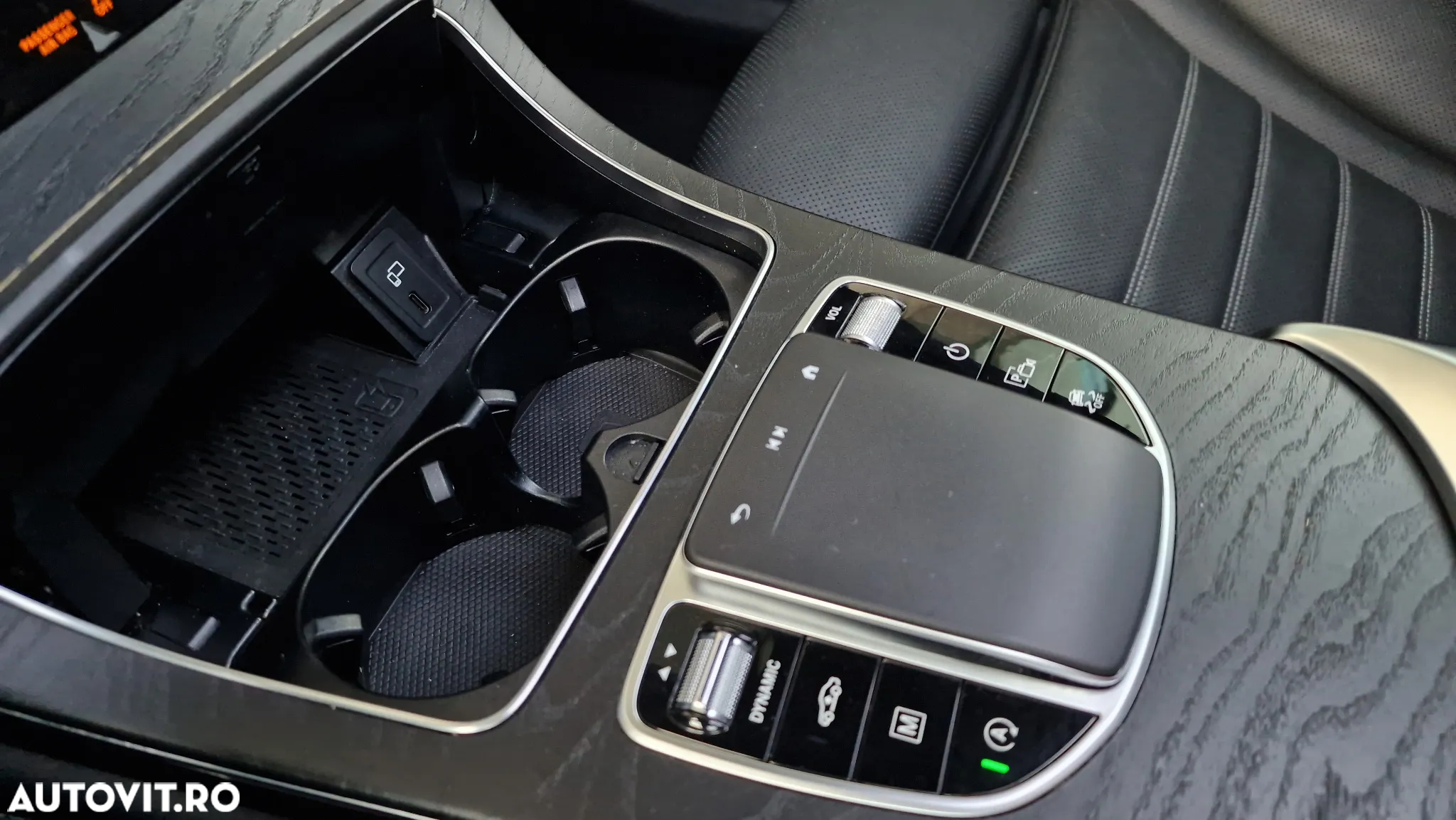 Mercedes-Benz GLC 300 d 4Matic 9G-TRONIC AMG Line Plus - 15