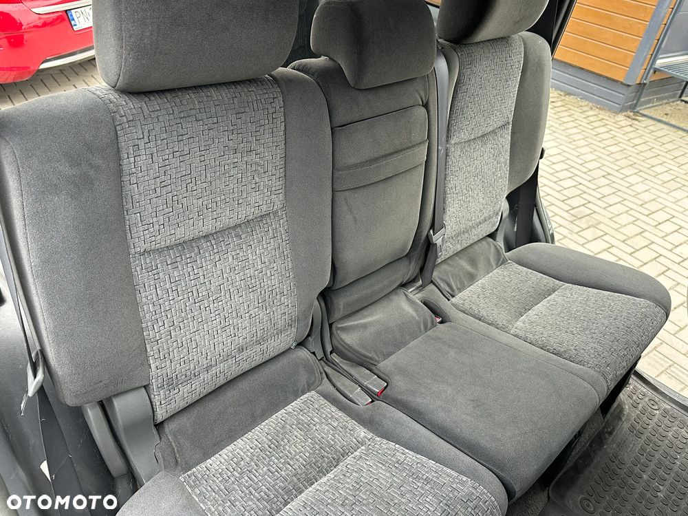 Toyota Land Cruiser - 21