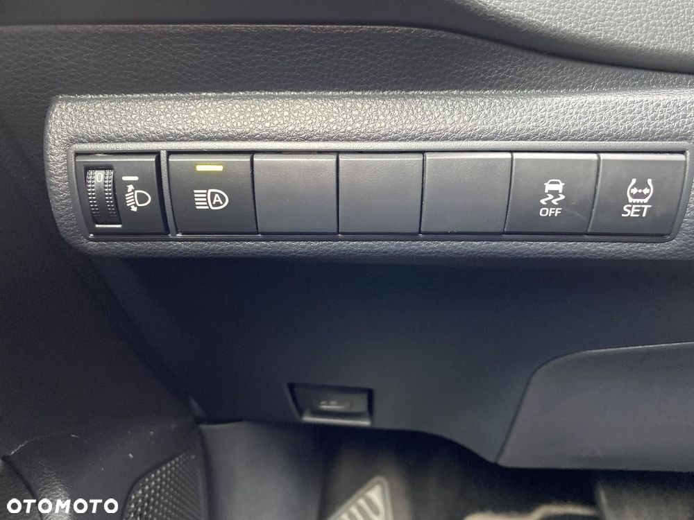 Toyota Corolla 1.8 Hybrid Comfort - 19