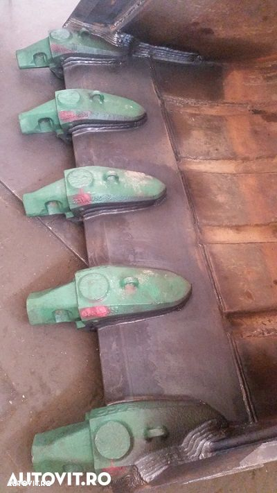 Caterpillar CAT 320 - 5