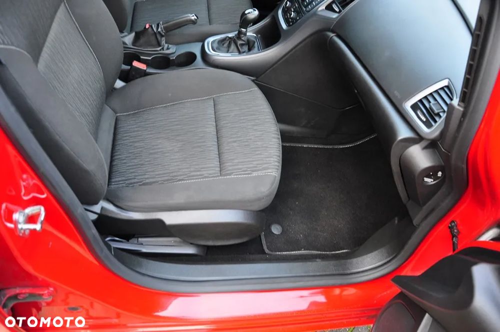 Opel Astra 1.4 Turbo Active - 30