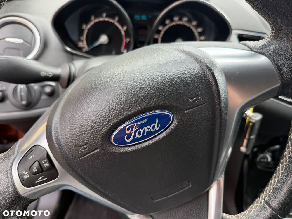Ford Fiesta 1.0 EcoBoost Silver X - 26