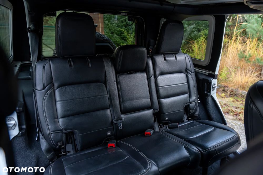 Jeep Wrangler Unlimited GME 2.0 Turbo Sahara - 40