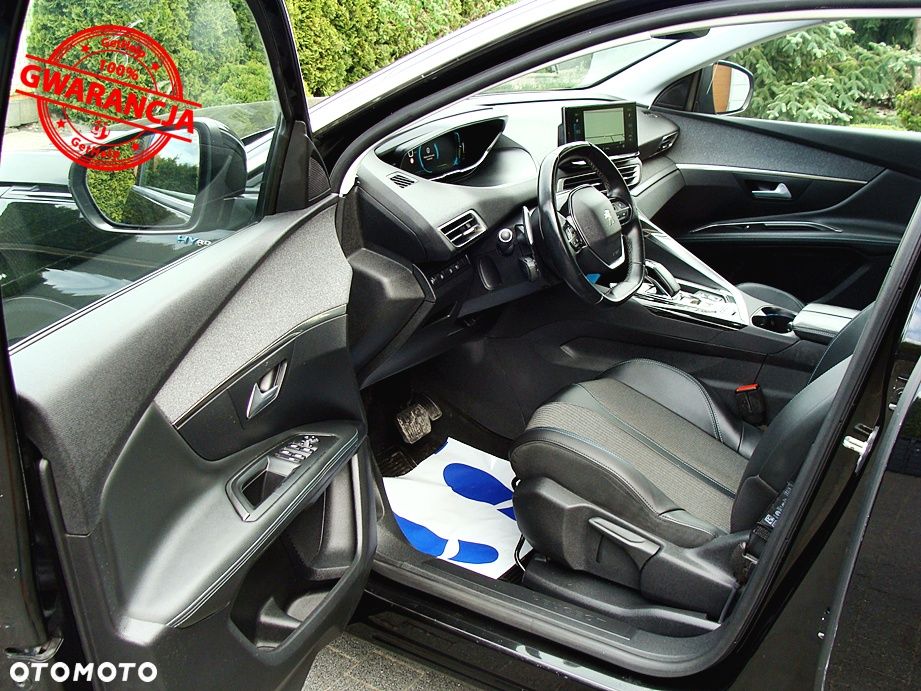 Peugeot 3008 1.6 PureTech Hybrid4 PHEV Allure Pack S&S EAT8 - 18