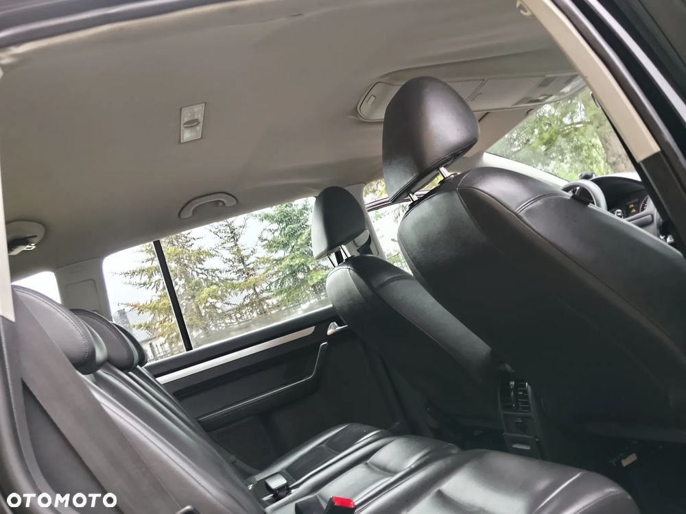 Volkswagen Touran 1.6 TDI DPF CityLine - 9