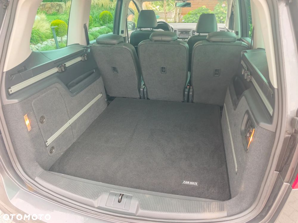 Volkswagen Sharan 2.0 TDI 4Mot Highline - 21