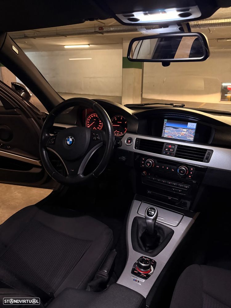 BMW 318 d - 9
