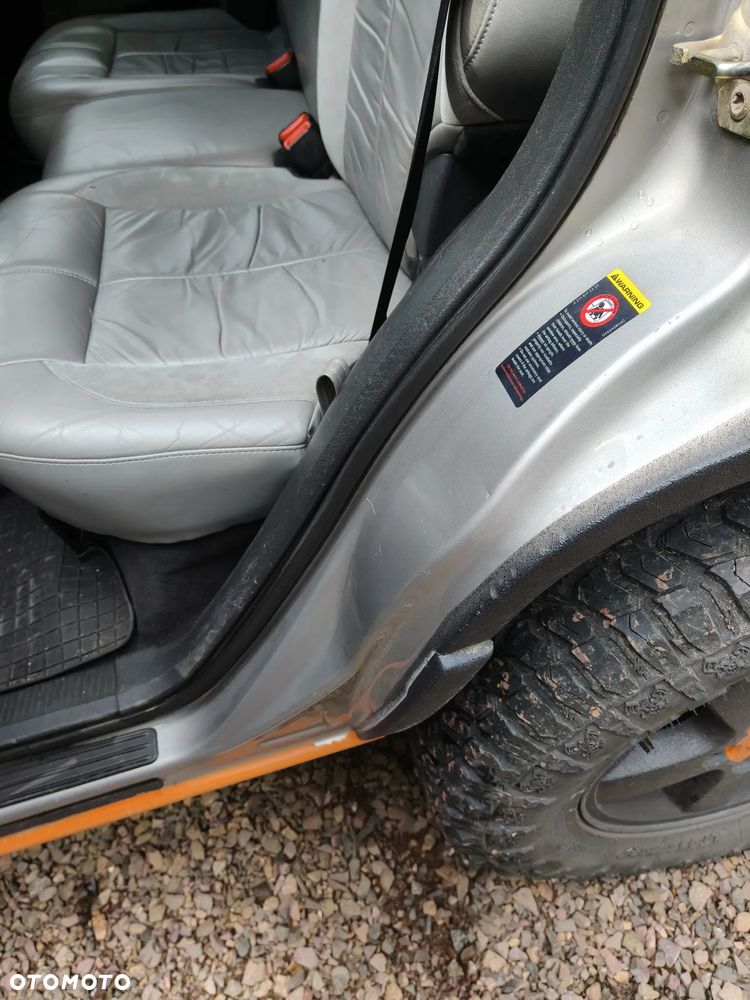 Jeep Grand Cherokee - 15