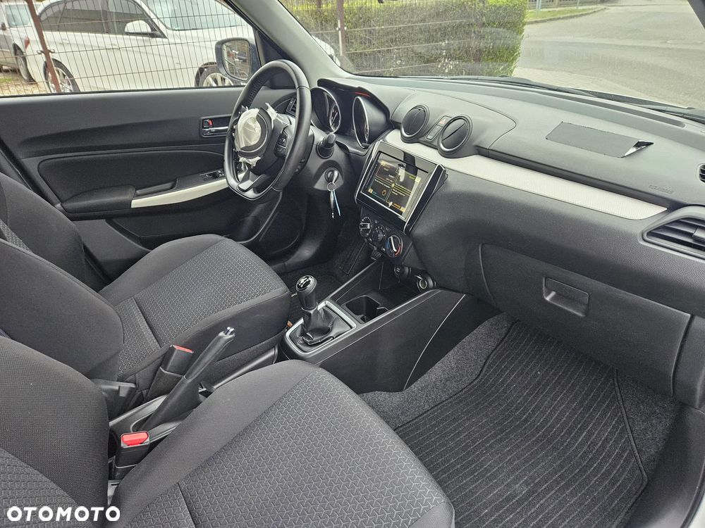 Suzuki Swift - 16