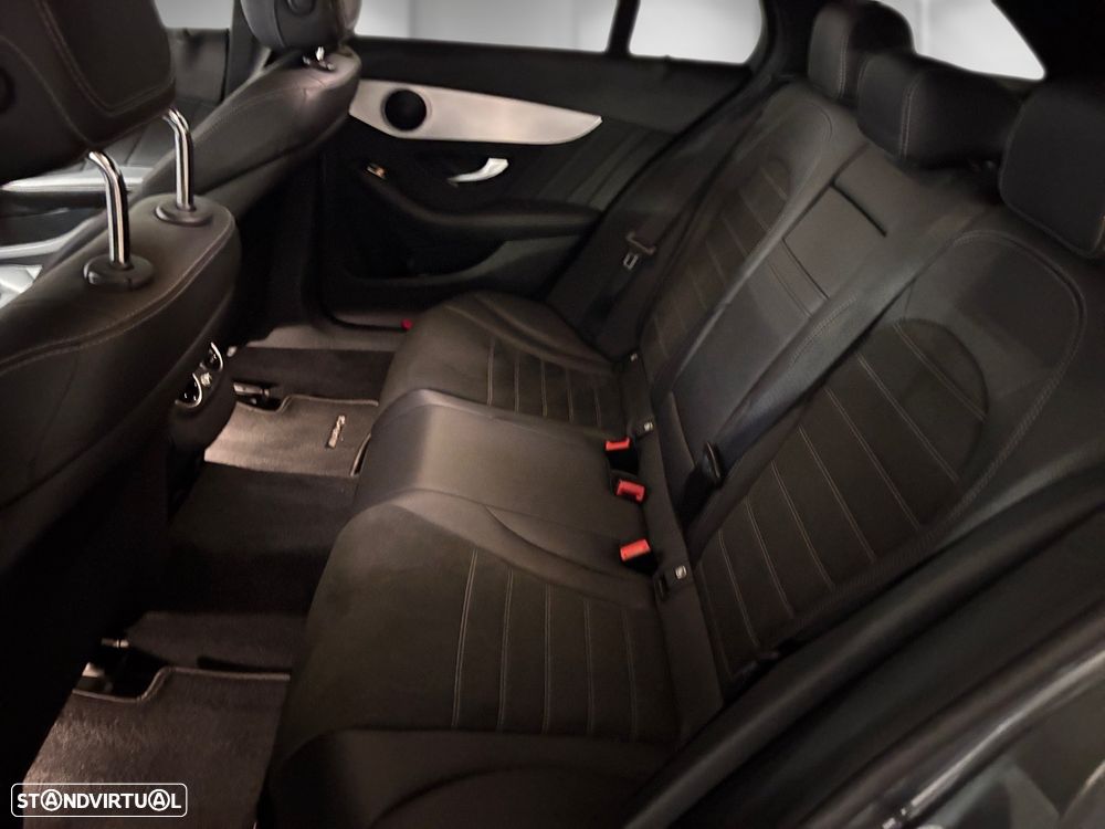Mercedes-Benz C 300 de T 9G-TRONIC AMG Line — fotografia 8