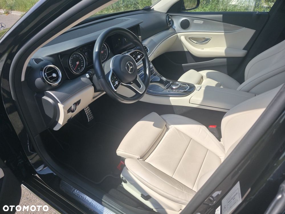 Mercedes-Benz Klasa E - 6