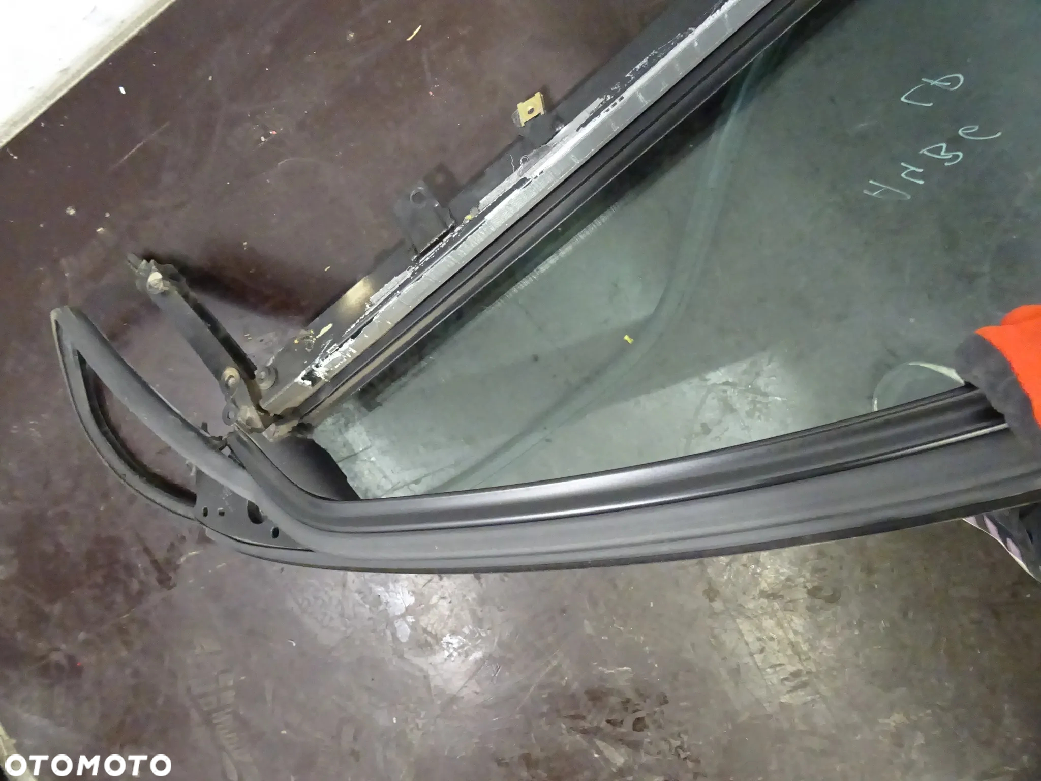 AUDI A4 B6 1.9TDI 00-06 RAMKA SZYBA DRZWI LEWA LEWY PRZÓD - 5