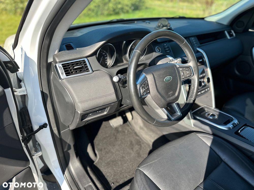 Land Rover Discovery Sport 2.0 TD4 HSE - 8