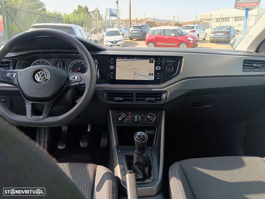 VW Polo 1.0 Confortline - 12