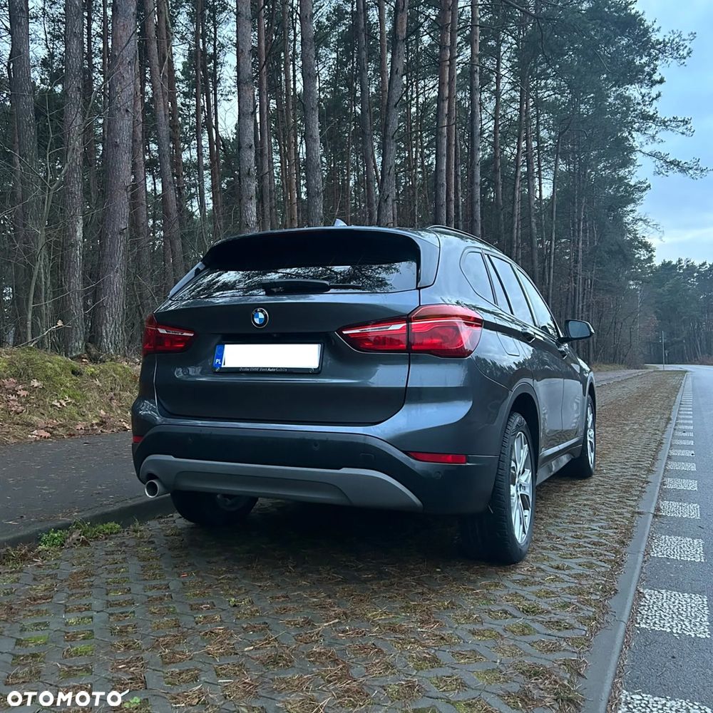 BMW X1 sDrive18i M Sport - 4