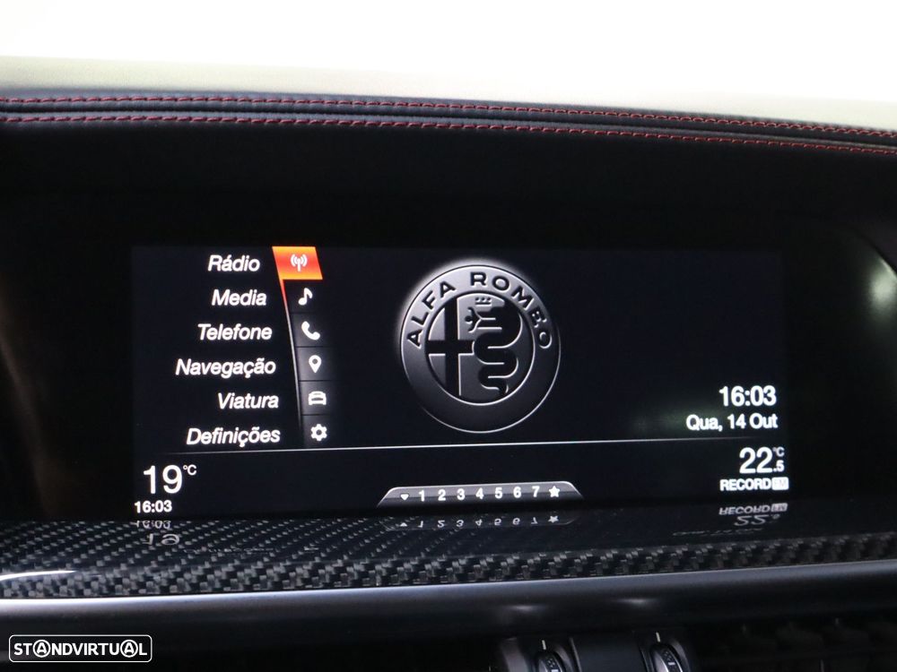 Alfa Romeo Stelvio 2.9 T Quadrifoglio AT8 Q4 - 20