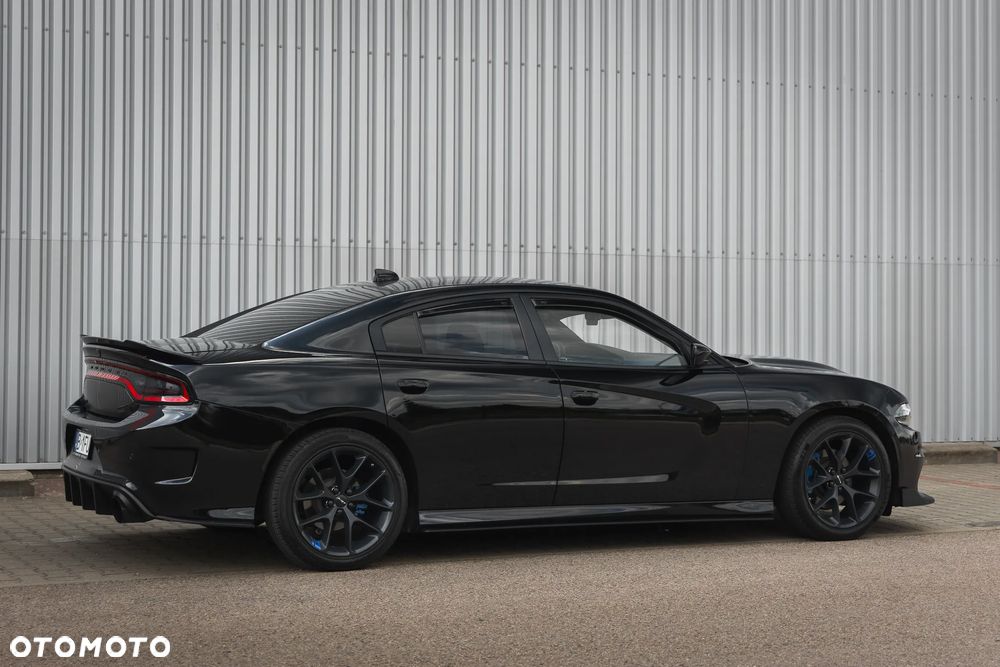 Dodge Charger - 8