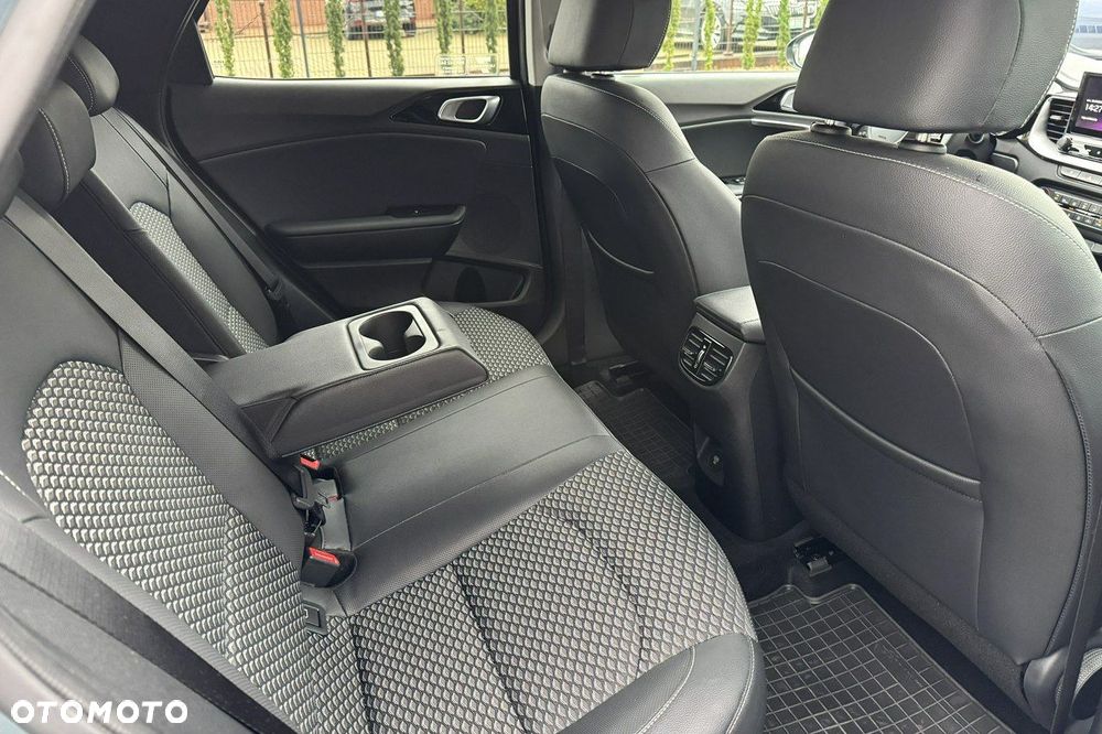 Kia XCeed 1.5 T-GDI L DCT - 16