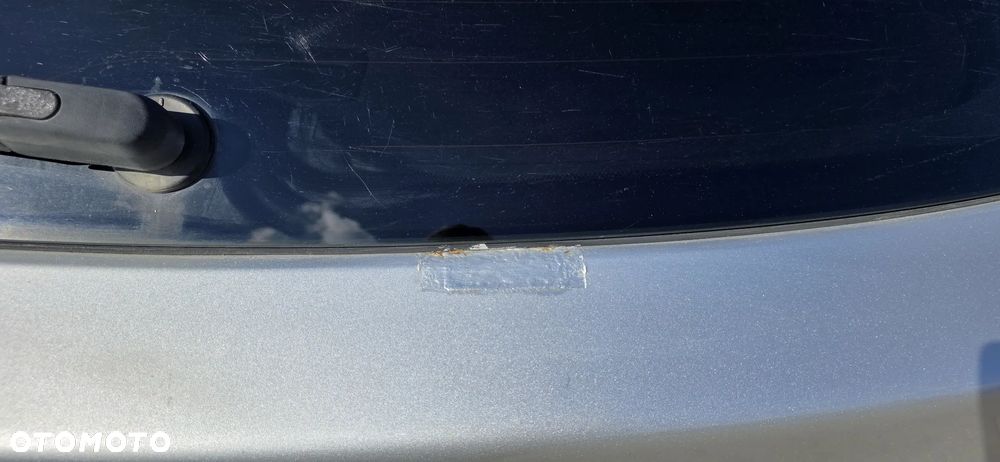 Toyota Avensis 2.0 D-4D Sol - 9