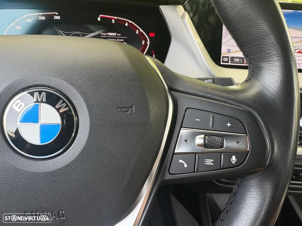 BMW 118 d Line Sport - 32