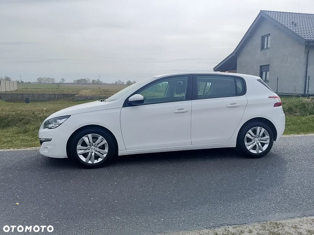 Peugeot 308 BlueHDi FAP 120 Stop&Start Style - 32