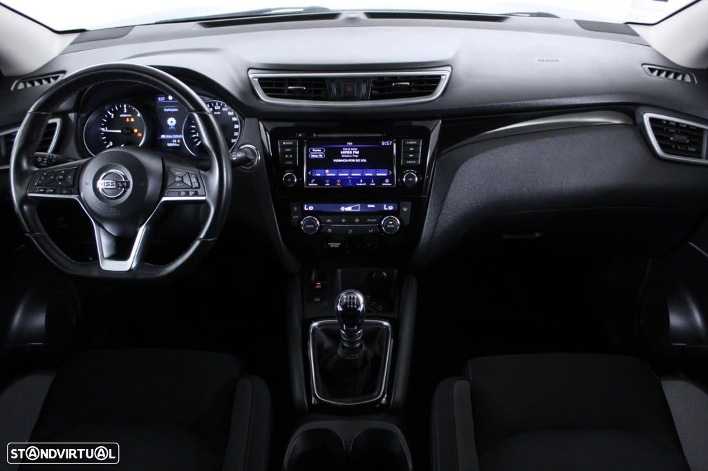 Nissan Qashqai 1.5 dCi N-Connecta - 18