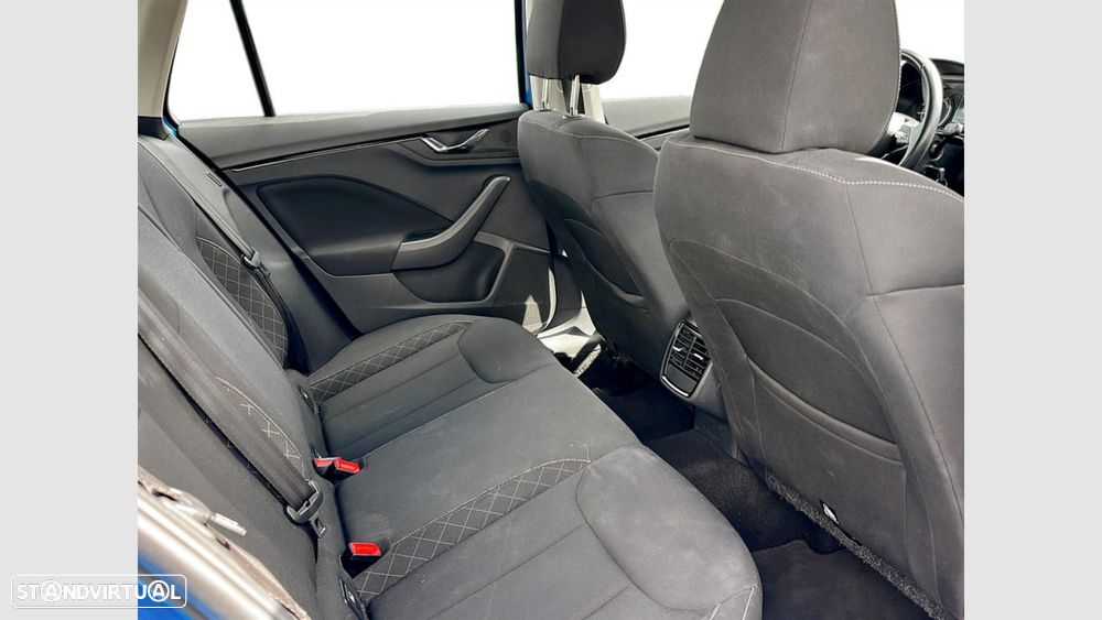 Skoda Kamiq 1.0 TSI Ambition DSG - 18
