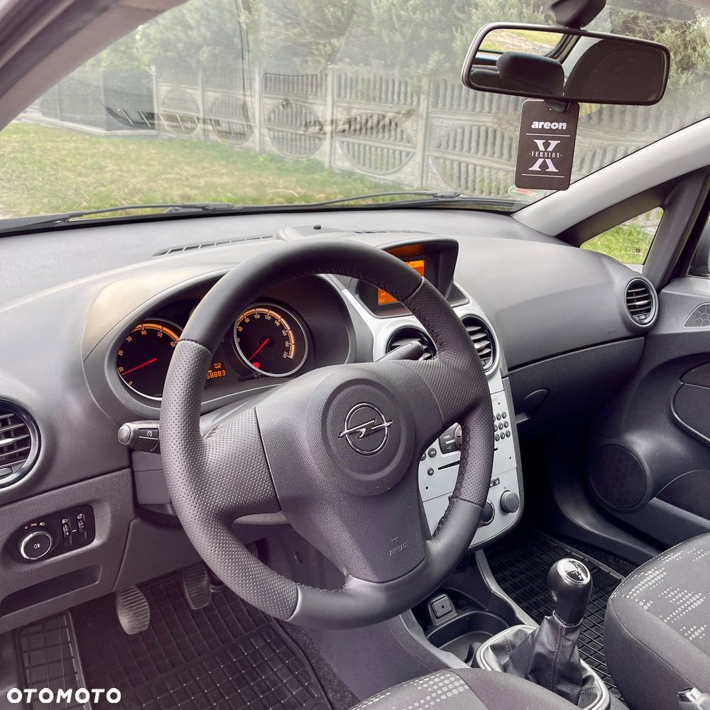 Opel Corsa 1.4 16V Color Edition - 16