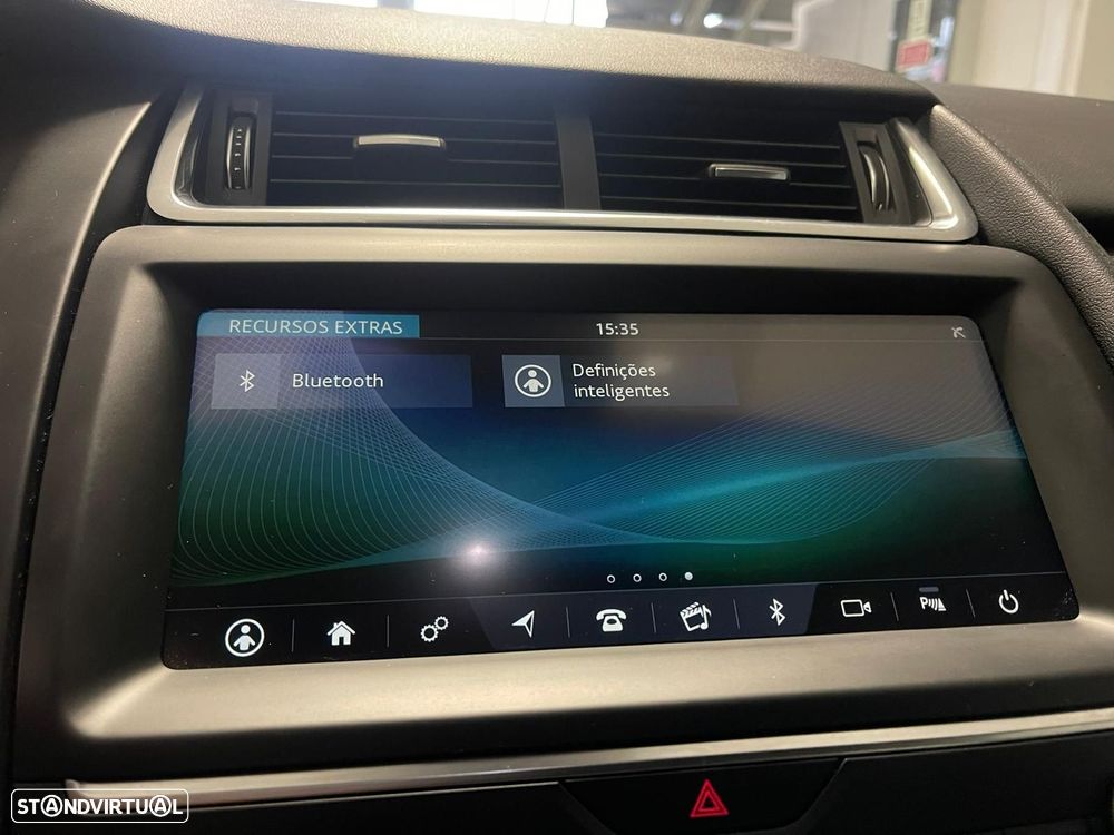 Jaguar E-Pace 2.0 i4D R-Dynamic - 23