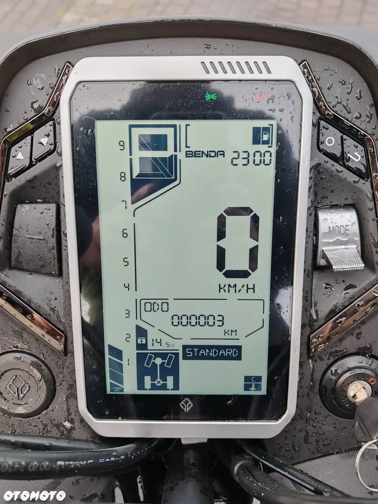 Benda Redstone 550 - 5