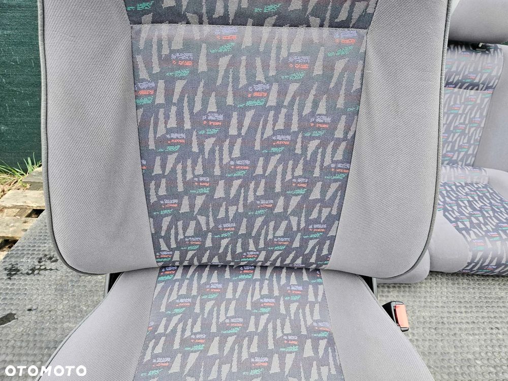 Fotele Fotel Siedzenie Kanapa Oparcie Welur Seat Cordoba I 1 Przed Lift Komplet - 18