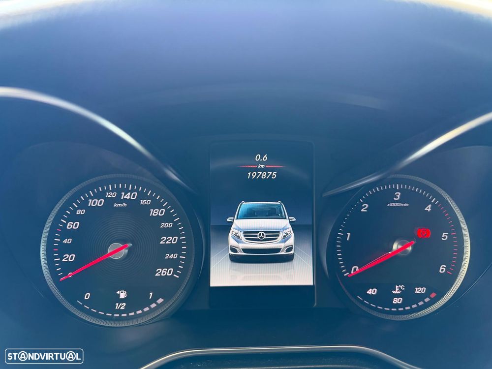 Mercedes-Benz V 250 d Longo - 33