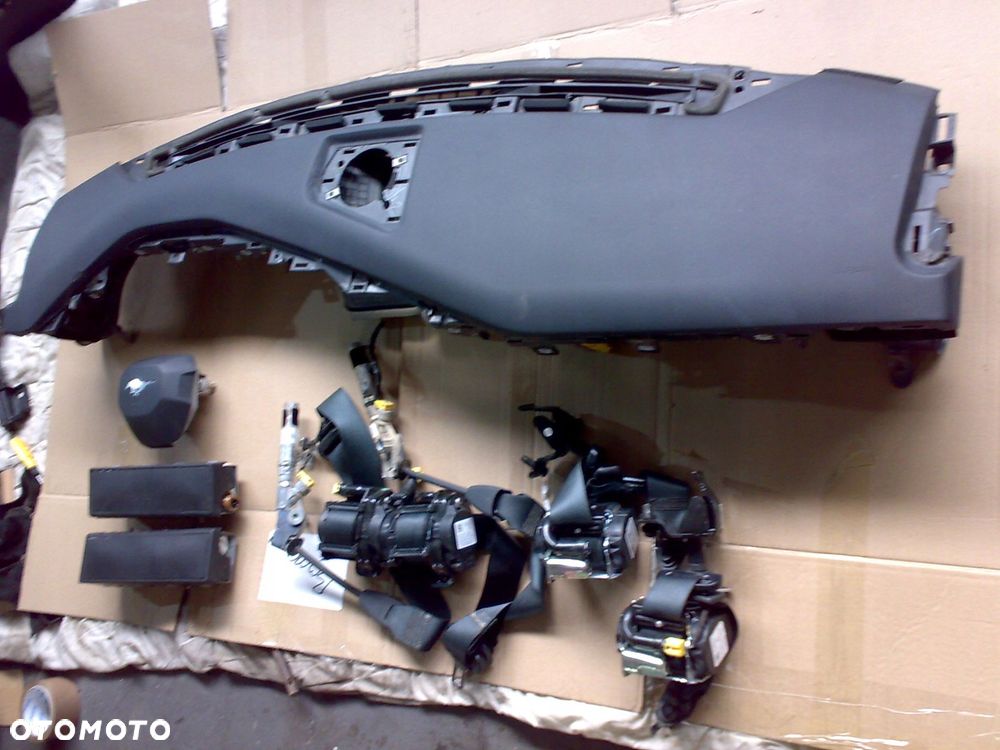 ford mustang vii mk7 s650 2024 - konsola poduszki pasy orginał idealne - 1