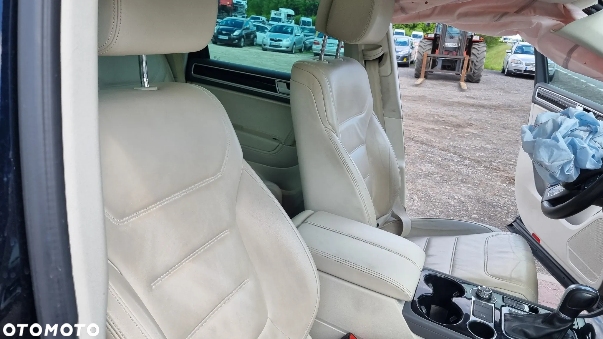 Volkswagen Touareg 3.0 V6 TDI BMT Business Line - 31