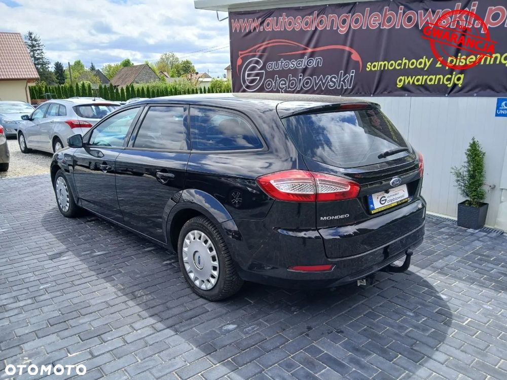 Ford Mondeo - 12