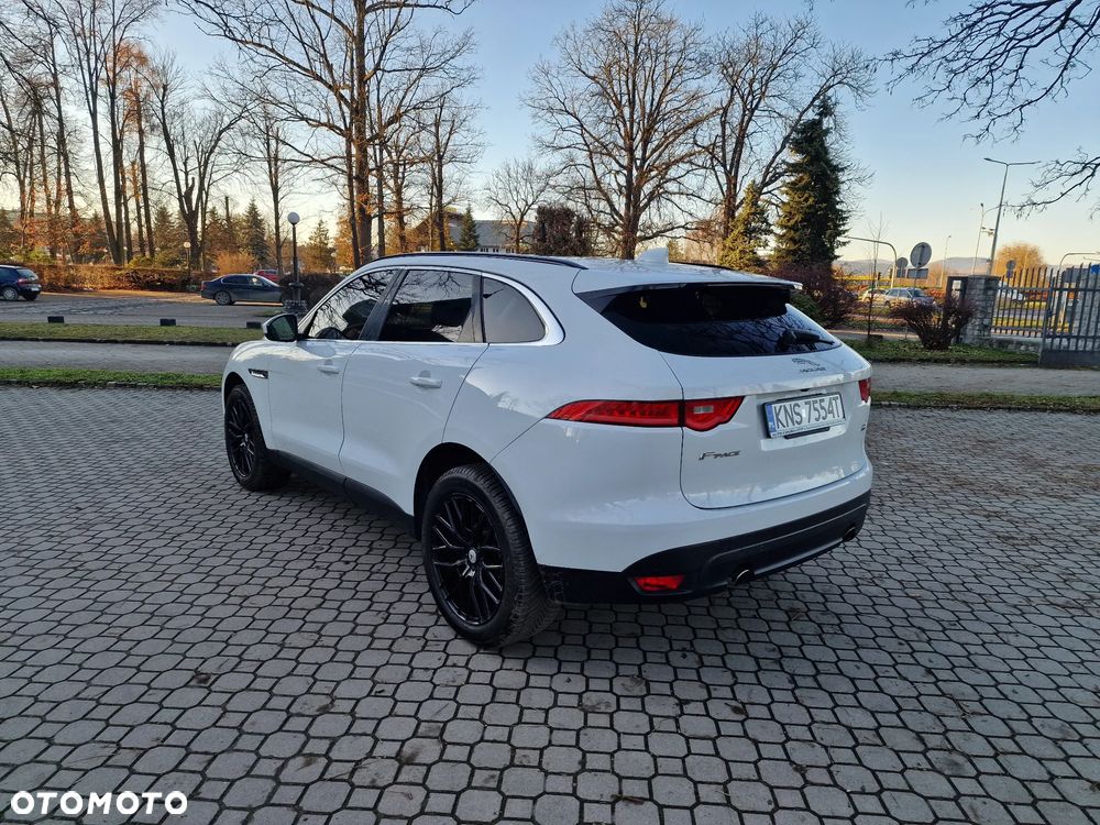 Jaguar F-Pace 2.0 i4P AWD Prestige - 4