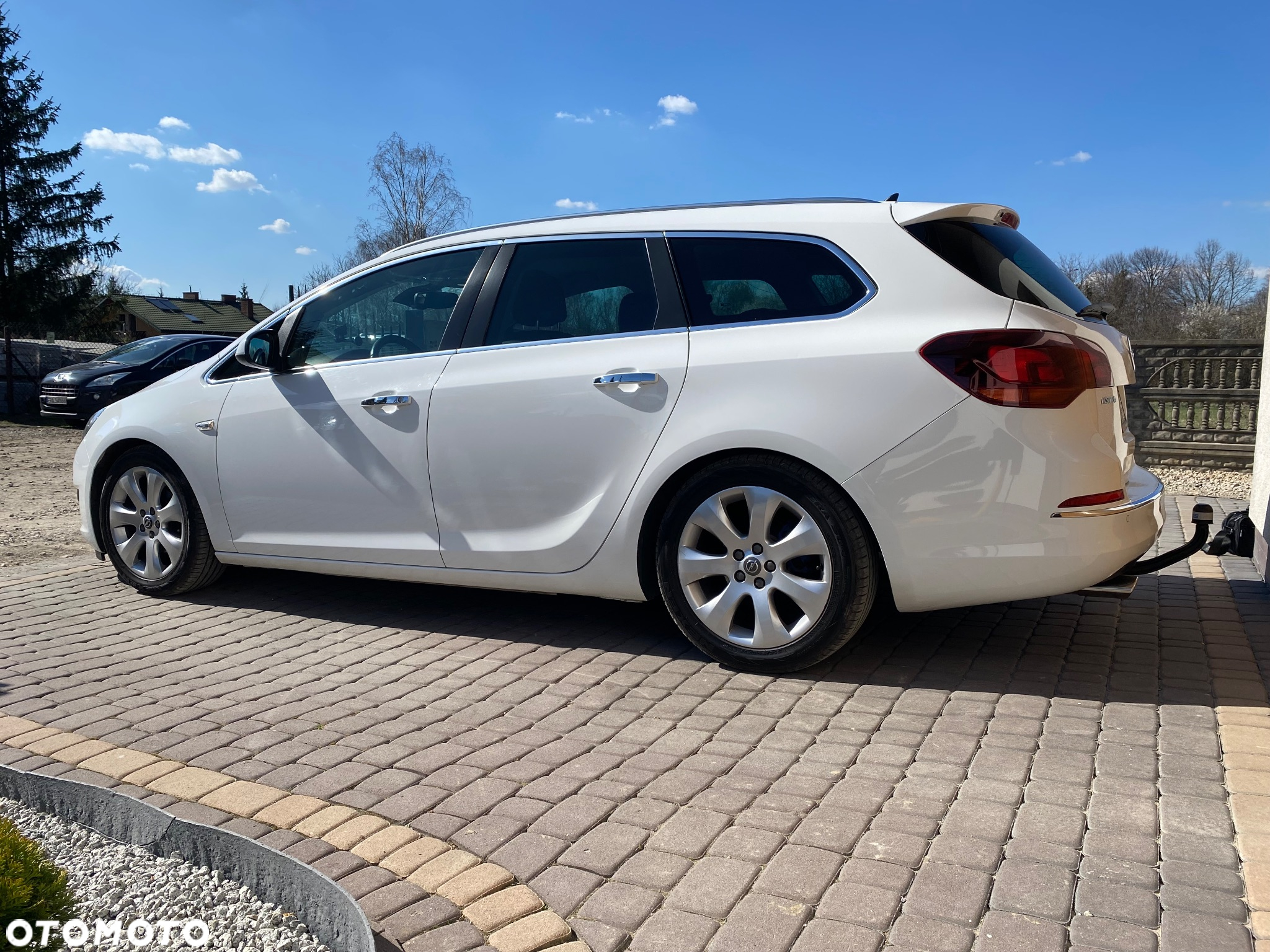 Opel Astra IV 1.4 T Cosmo - 5