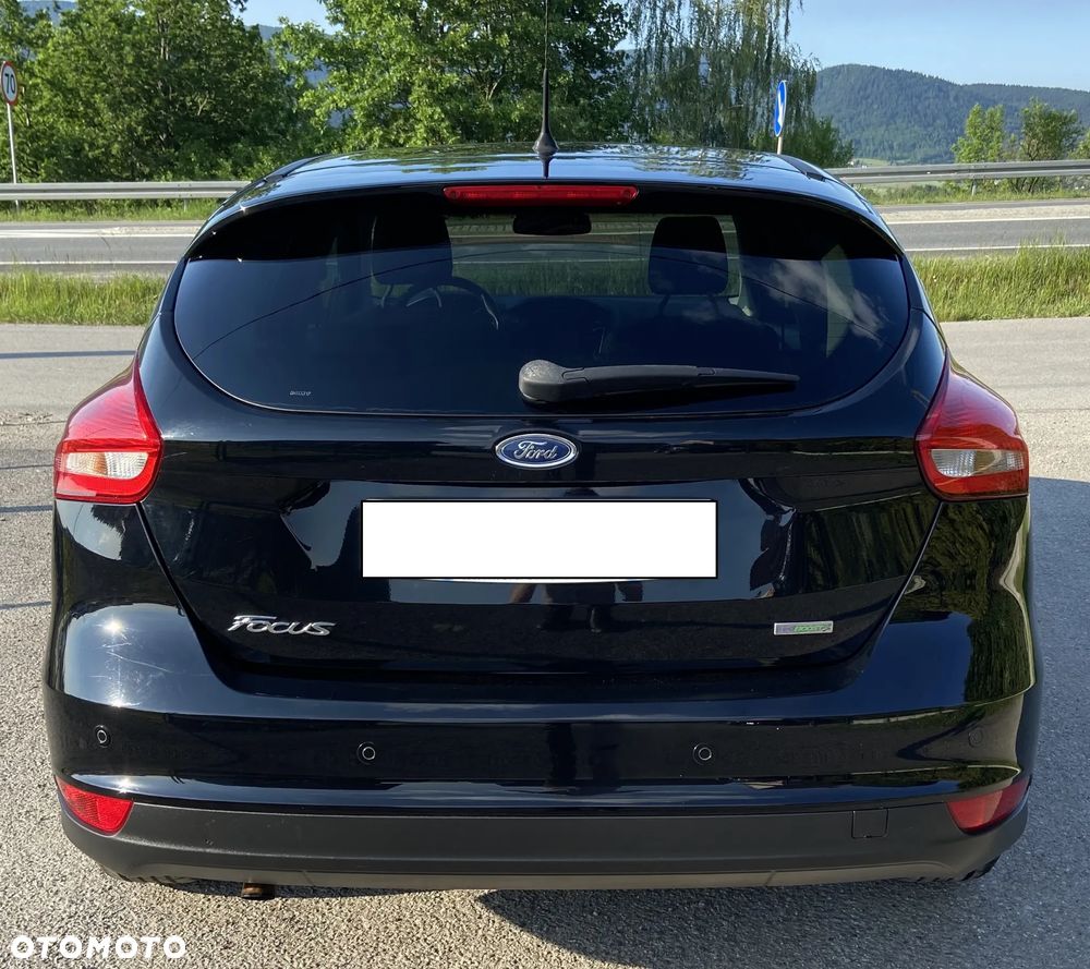 Ford Focus 1.0 EcoBoost Titanium - 5