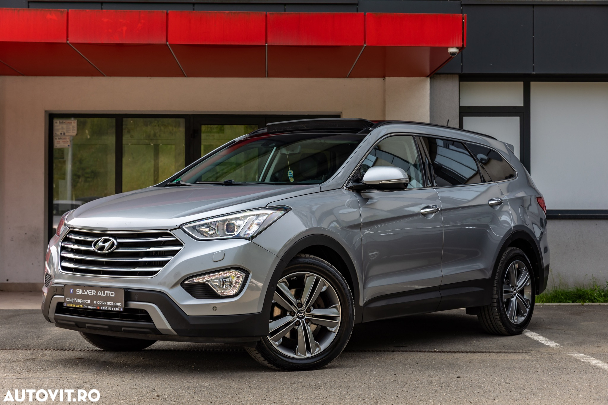 Hyundai Grand Santa Fe 2.2 CRDi ISG 4WD Aut. Luxury - 2