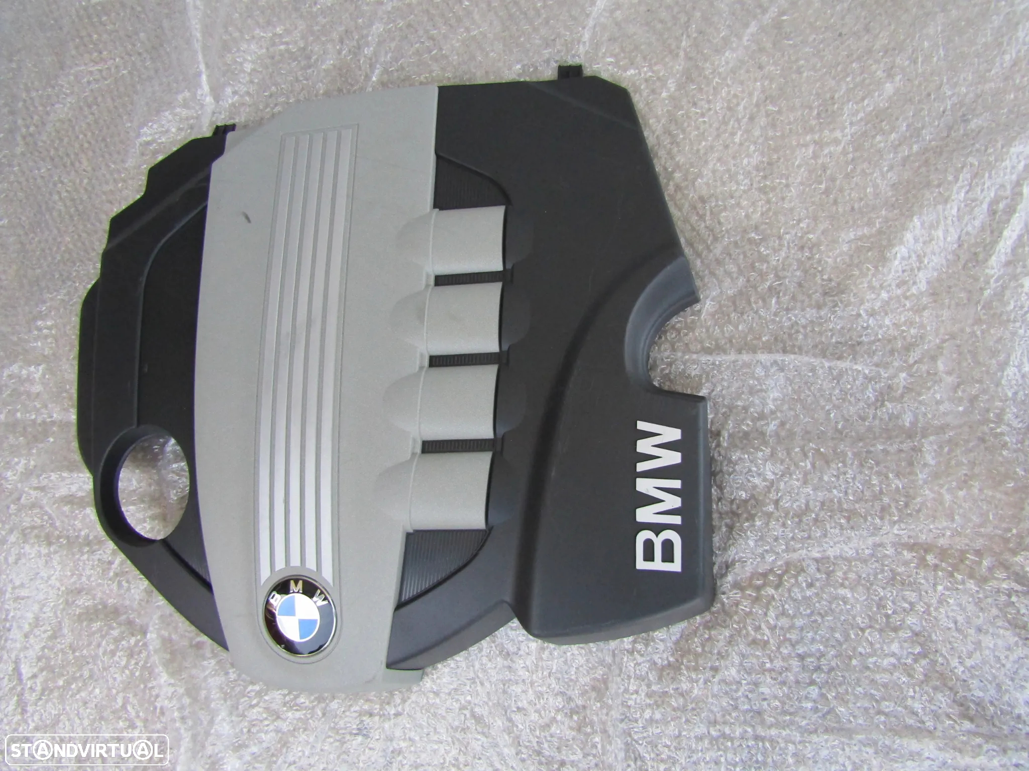 Tampa motor BMW modelos ano 2012 para a frente. - 2