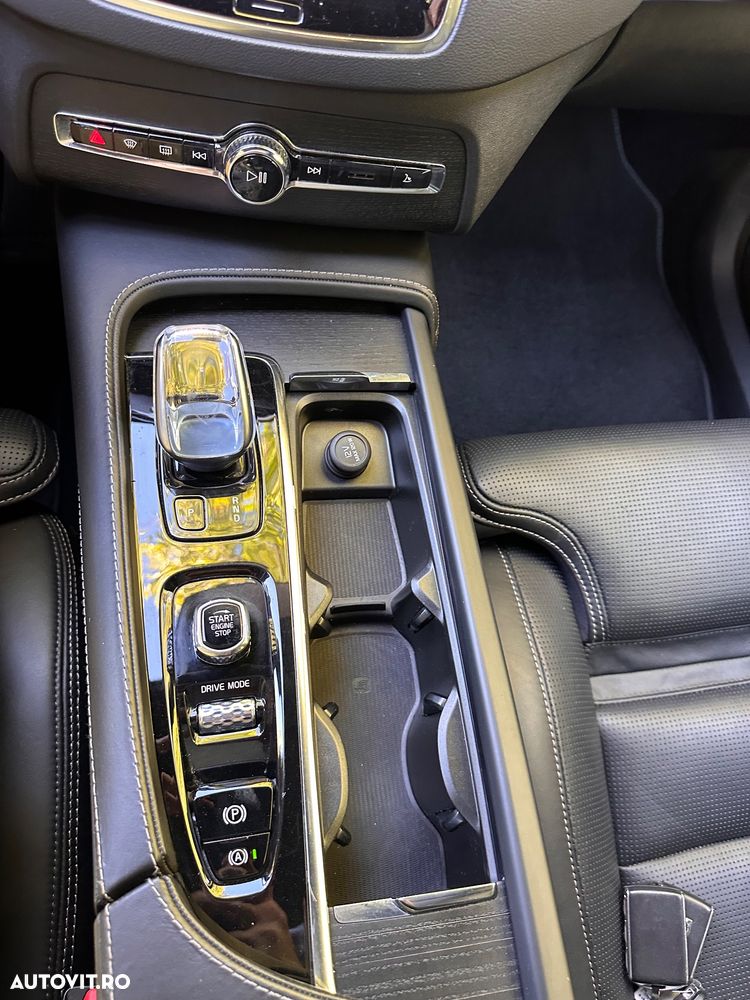 Volvo XC 90 Recharge T8 eAWD Inscription - 37